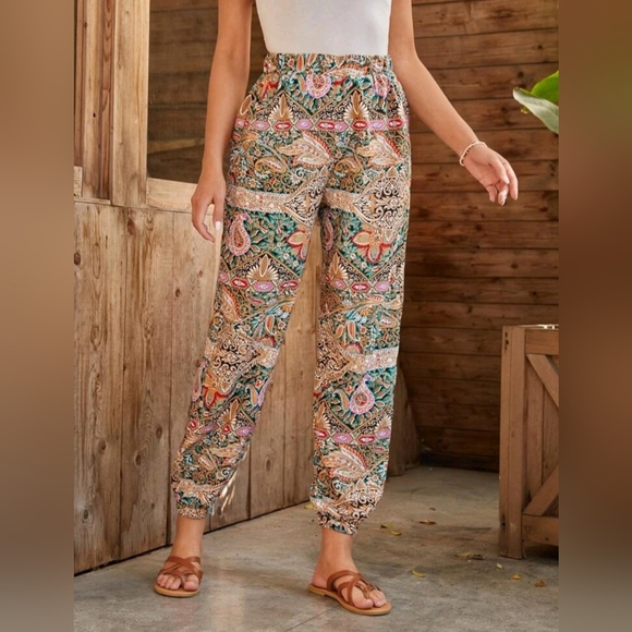 Emery Rose Pants - EMERY ROSE Paisley Print TaperedPants NWOT